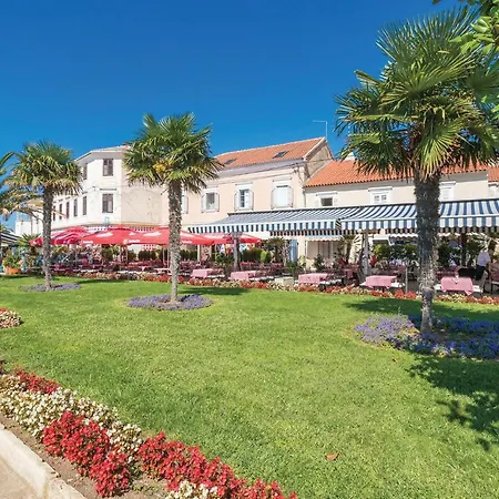 Lovely In With Kitchen Biograd Na Moru