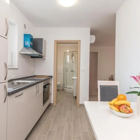 Apartment Lovely In With Kitchen Biograd Na Moru