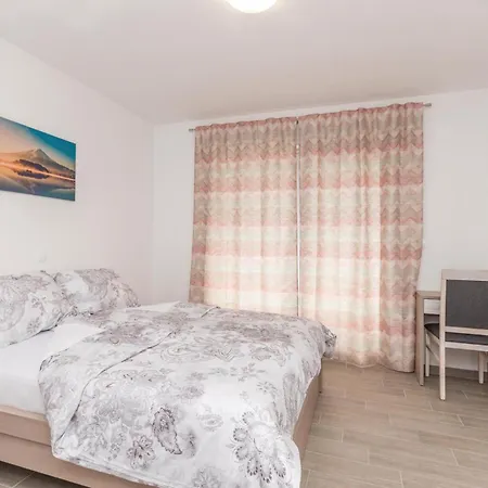 Apartamento 0-bedroom In Biograd Na Moru